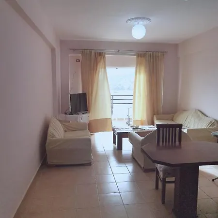 Lola's Sea View Apartamento *